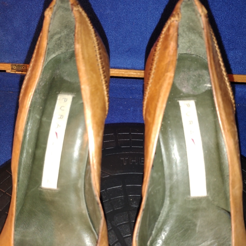 Pura Lopez Pointy Toe Carmel Leather 3-1/2 In. High Heels Sz, 37-EU, 6.5-US - Picture 3 of 9